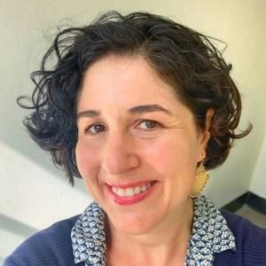 Meet your Posher, Julie